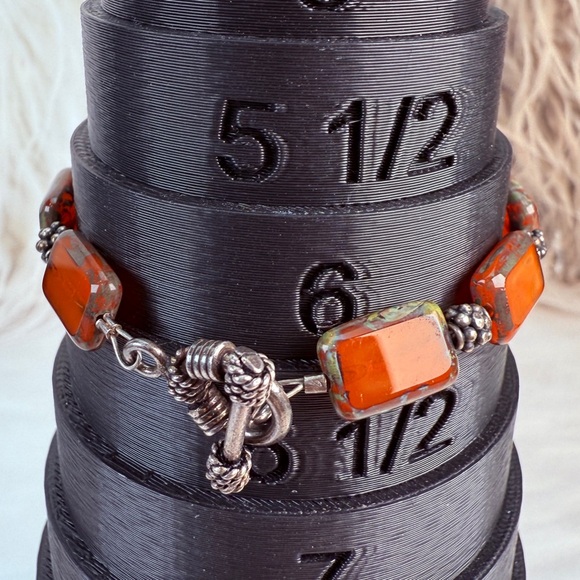 Beautiful, delicate bohemian chic costume bracelet with toggle closure - Picture 4 of 4